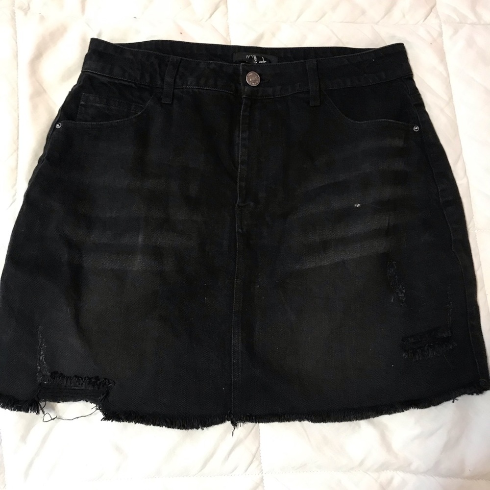 Black jean skirt brand new